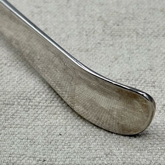 Leonard Circa 1740 Reproduction Silverplate Candle Snuffer - Picture 13 of 15